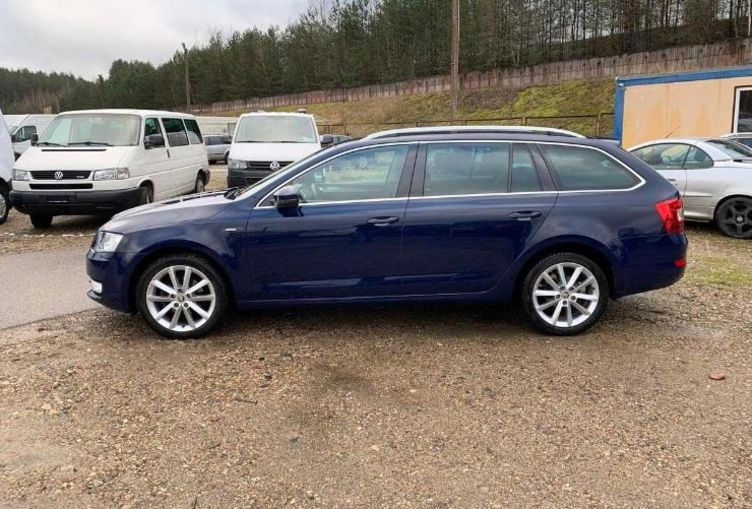 Продам Skoda Octavia 2015 года в Запорожье