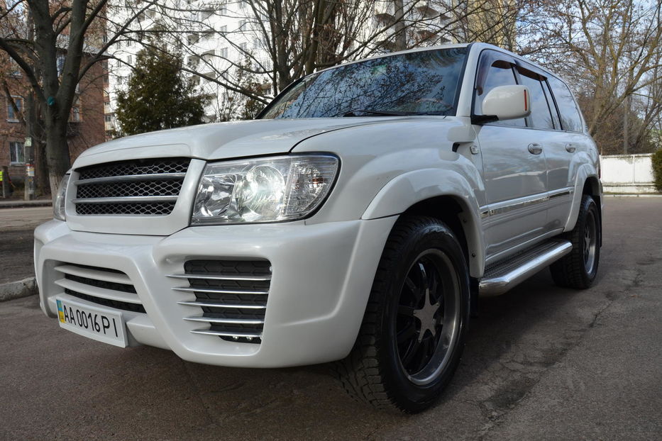 Продам Toyota Land Cruiser 100 2004 года в Киеве