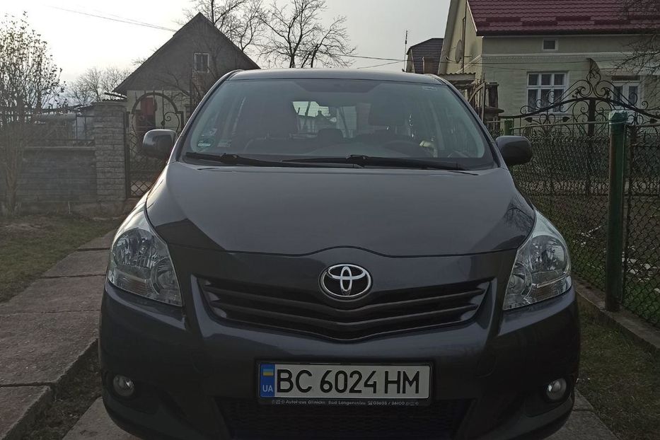 Продам Toyota Verso  2010 года в г. Стебник, Львовская область