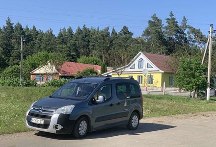 Продам Citroen Berlingo пасс. XTR 2010 года в Харькове