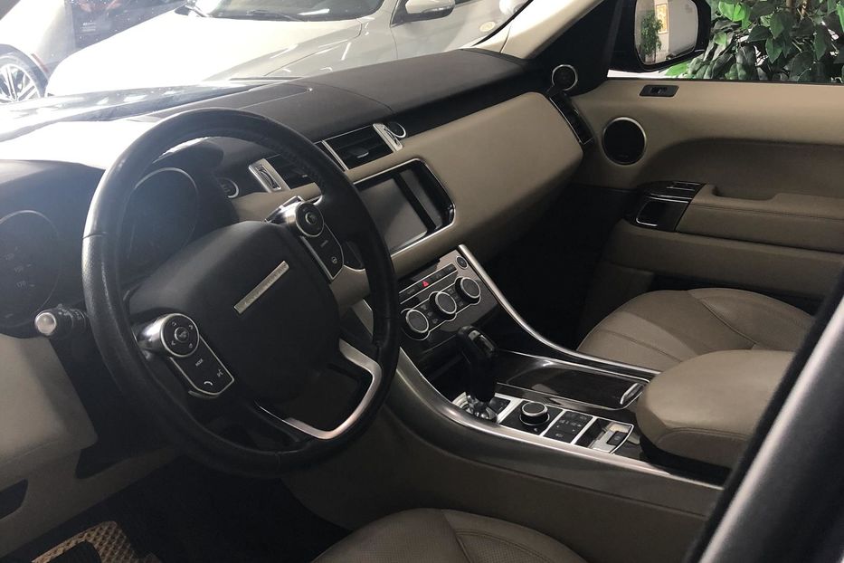 Продам Land Rover Range Rover Sport НSE 2016 года в Киеве