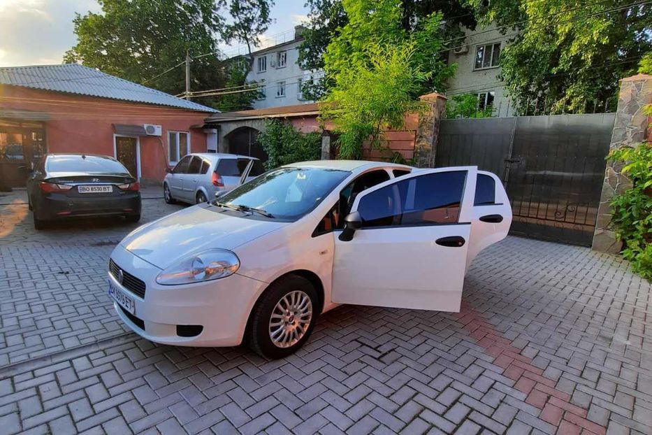 Продам Fiat Punto 2011 года в Киеве