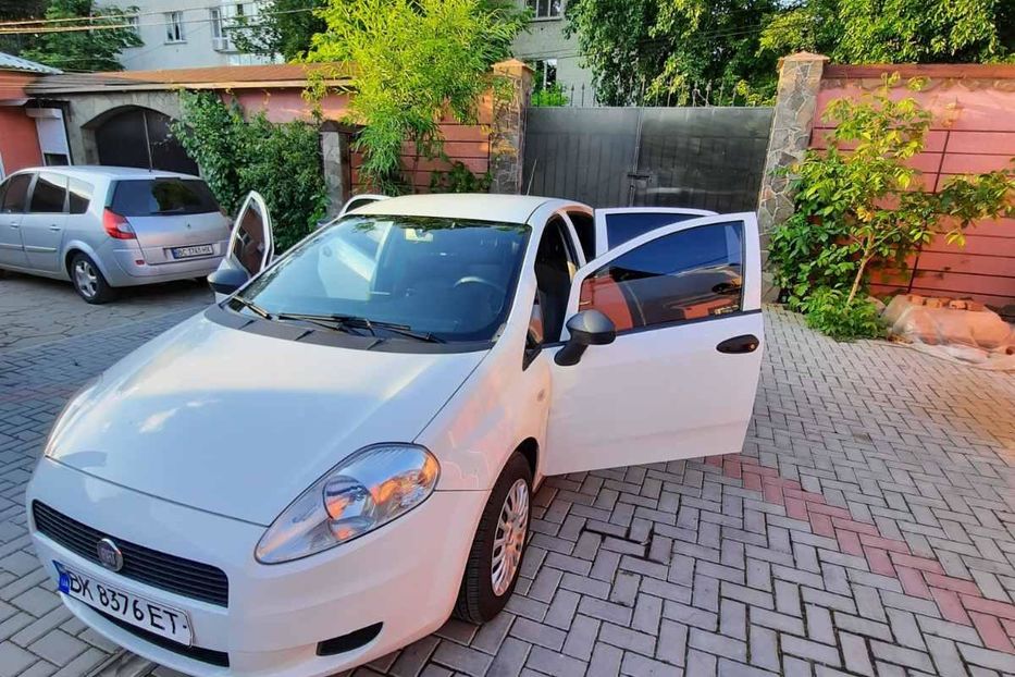 Продам Fiat Punto 2011 года в Киеве