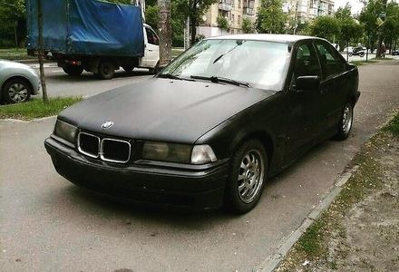 Продам BMW 318 TDS 1996 года в Киеве