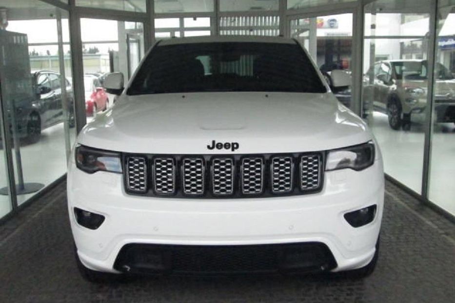 Продам Jeep Grand Cherokee NIGHT EAGLE 2019 года в Киеве