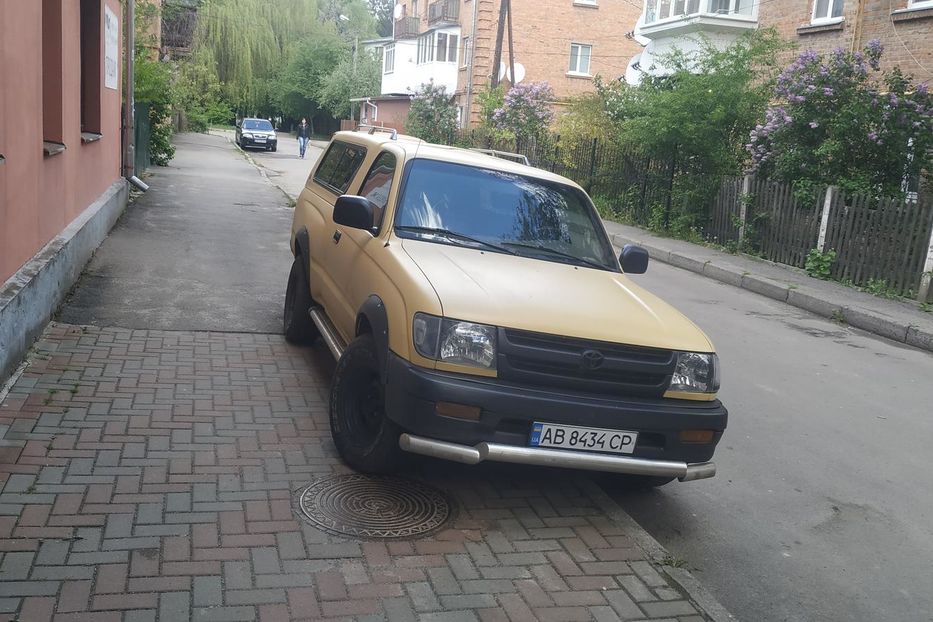 Продам Toyota Tacoma 1999 года в Виннице