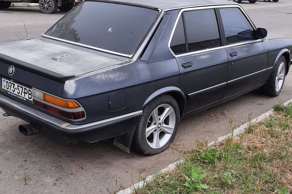 Продам BMW 520 1986 года в Одессе