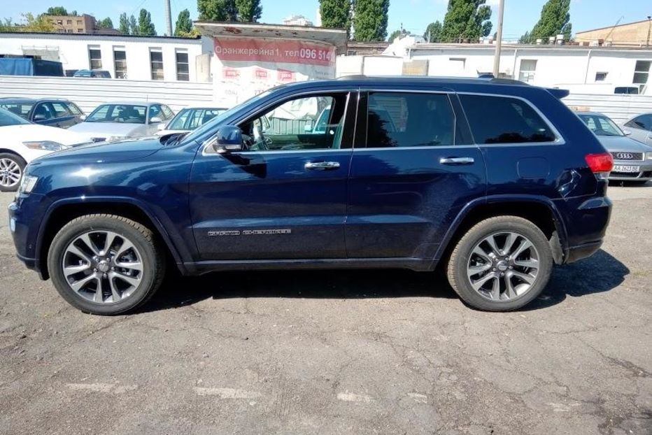 Продам Jeep Grand Cherokee Overland Diesel 2019 года в Киеве