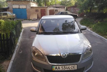 Продам Skoda Fabia 2013 года в Киеве