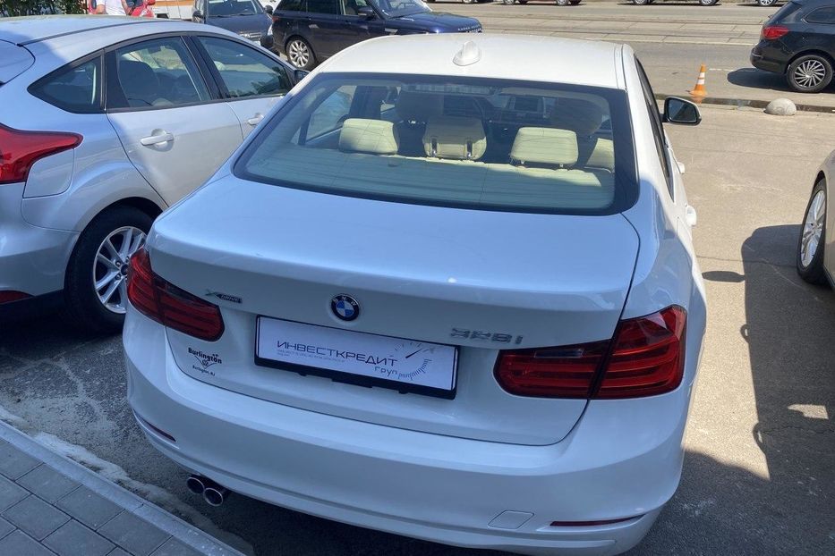 Продам BMW 328 2015 года в Киеве