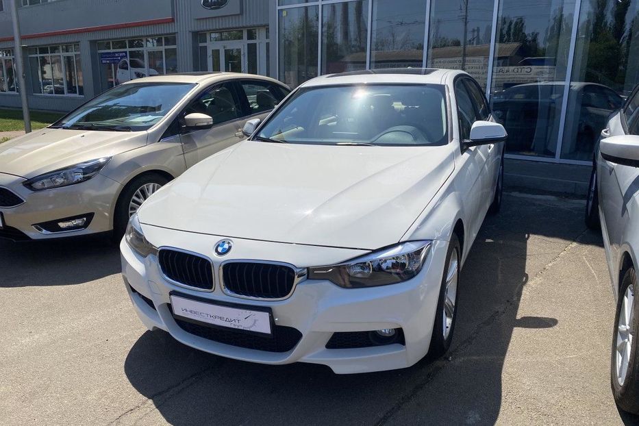 Продам BMW 328 2015 года в Киеве