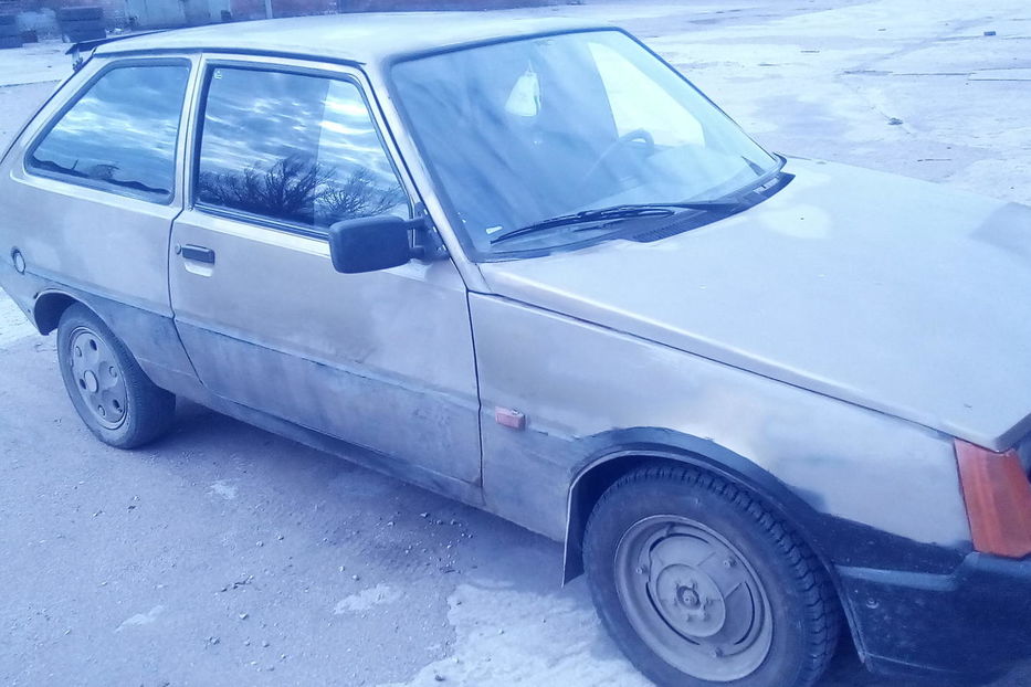Продам ЗАЗ 1102 Таврия 1993 года в Донецке