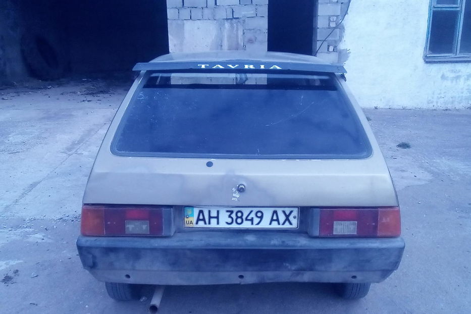 Продам ЗАЗ 1102 Таврия 1993 года в Донецке