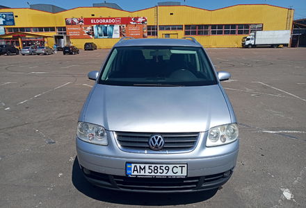 Продам Volkswagen Touran 2003 года в Житомире