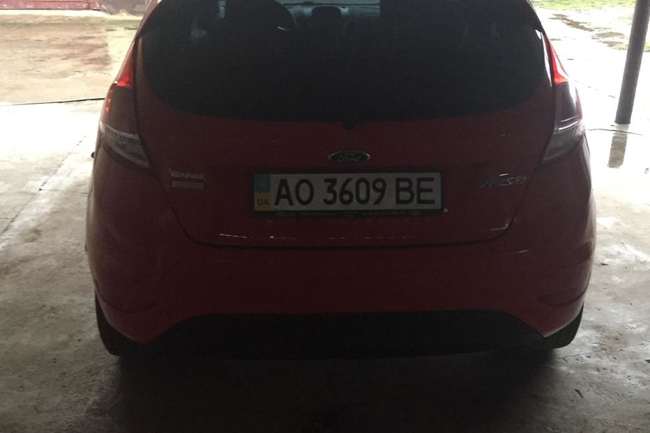 Продам Ford Fiesta 2013 года в Ужгороде