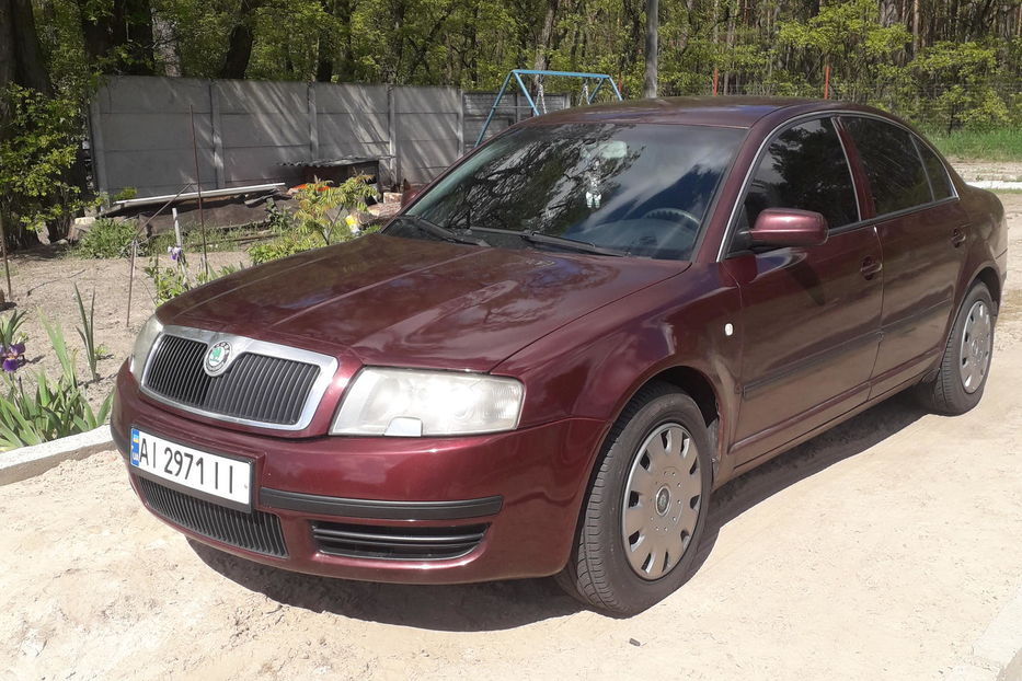 Продам Skoda Superb 2002 года в Киеве