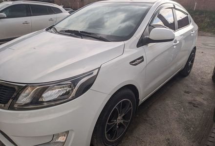 Продам Kia Rio 2013 года в Полтаве