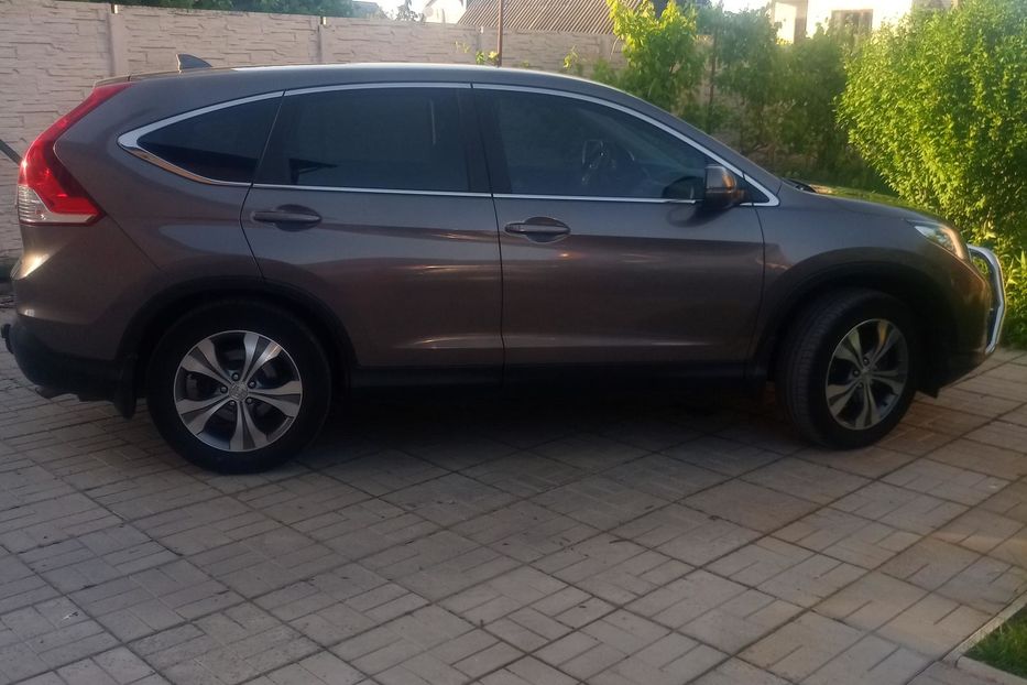 Продам Honda CR-V 2014 года в Киеве