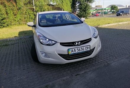 Продам Hyundai Elantra 2012 года в Киеве