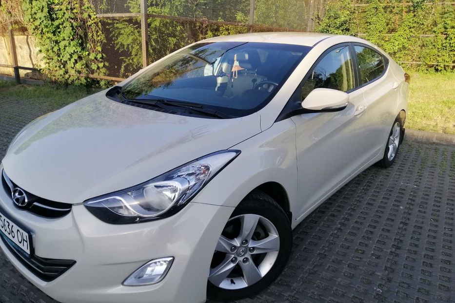 Продам Hyundai Elantra 2012 года в Киеве