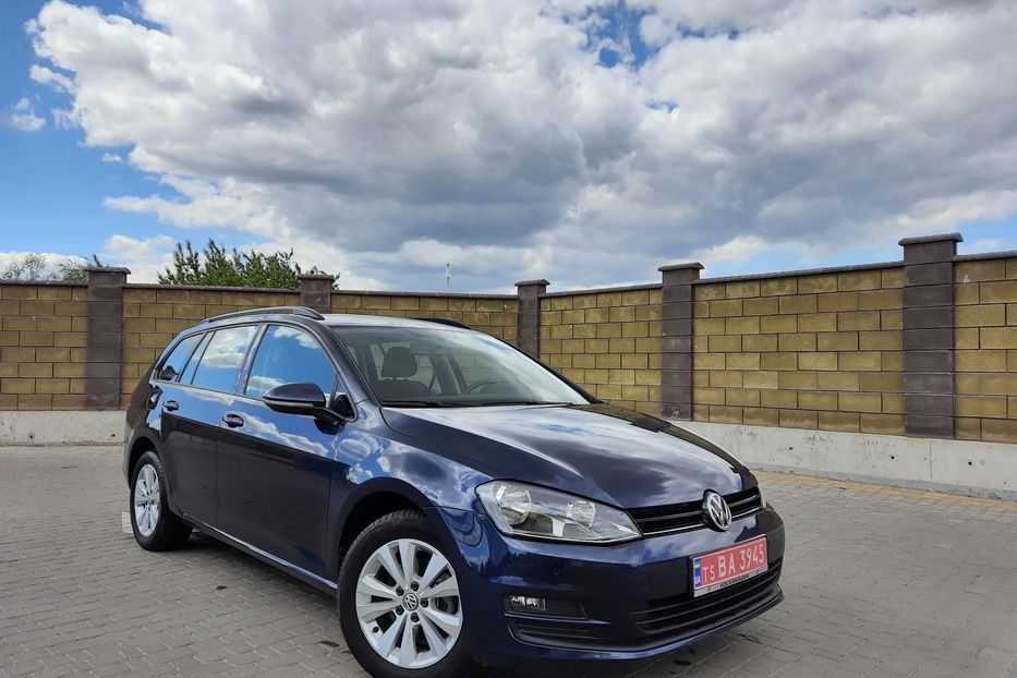 Продам Volkswagen Golf VII Automat 2015 года в г. Дубно, Ровенская область