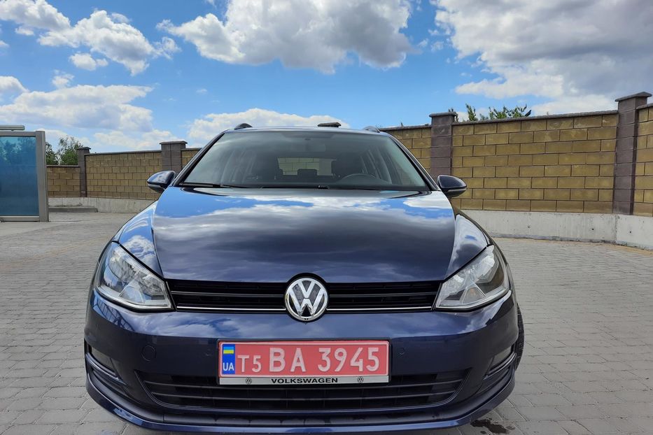 Продам Volkswagen Golf VII Automat 2015 года в г. Дубно, Ровенская область