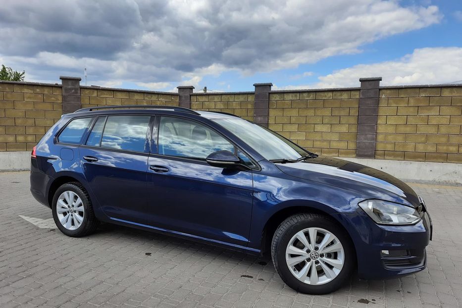 Продам Volkswagen Golf VII Automat 2015 года в г. Дубно, Ровенская область