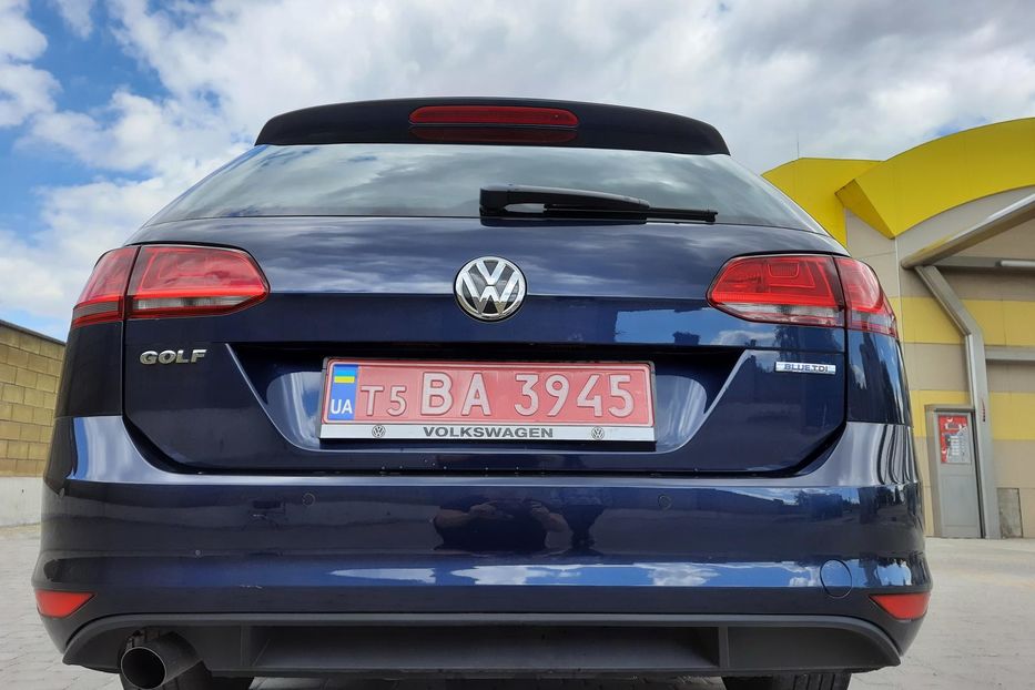 Продам Volkswagen Golf VII Automat 2015 года в г. Дубно, Ровенская область