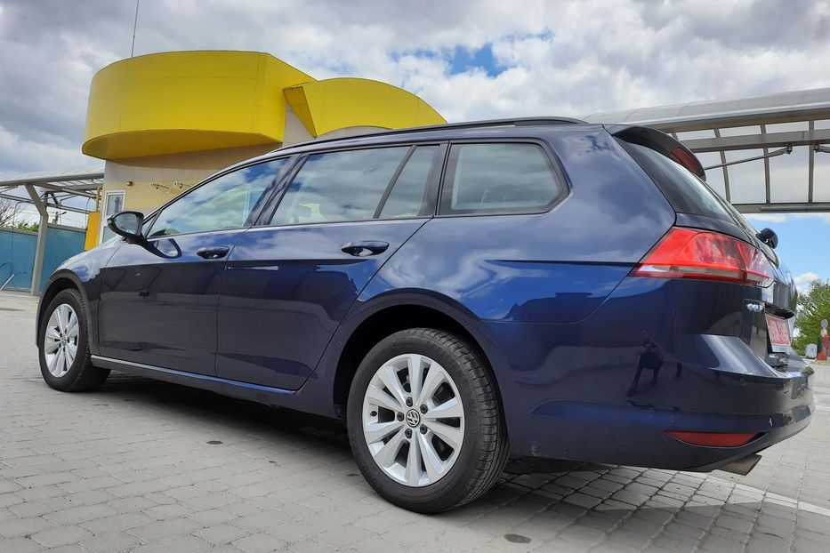 Продам Volkswagen Golf VII Automat 2015 года в г. Дубно, Ровенская область