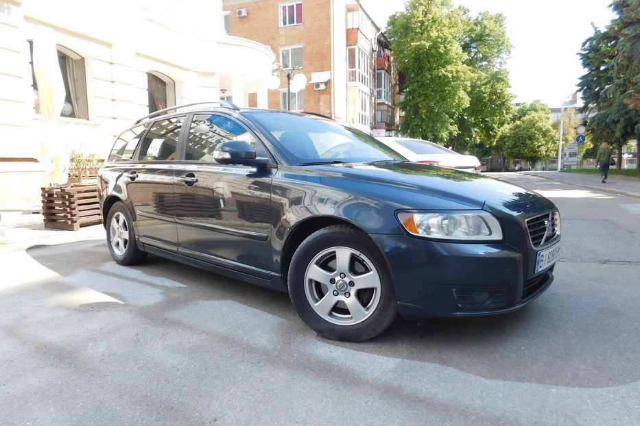 Продам Volvo V50 2010 года в Полтаве