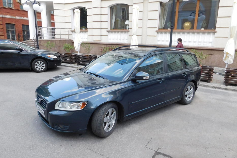 Продам Volvo V50 2010 года в Полтаве