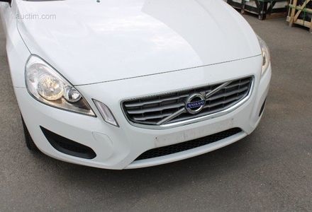 Продам Volvo V60 2013 года в Львове