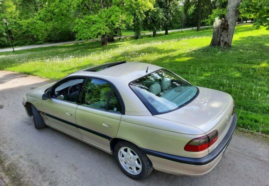 Продам Opel Omega 1998 года в г. Путила, Черновицкая область