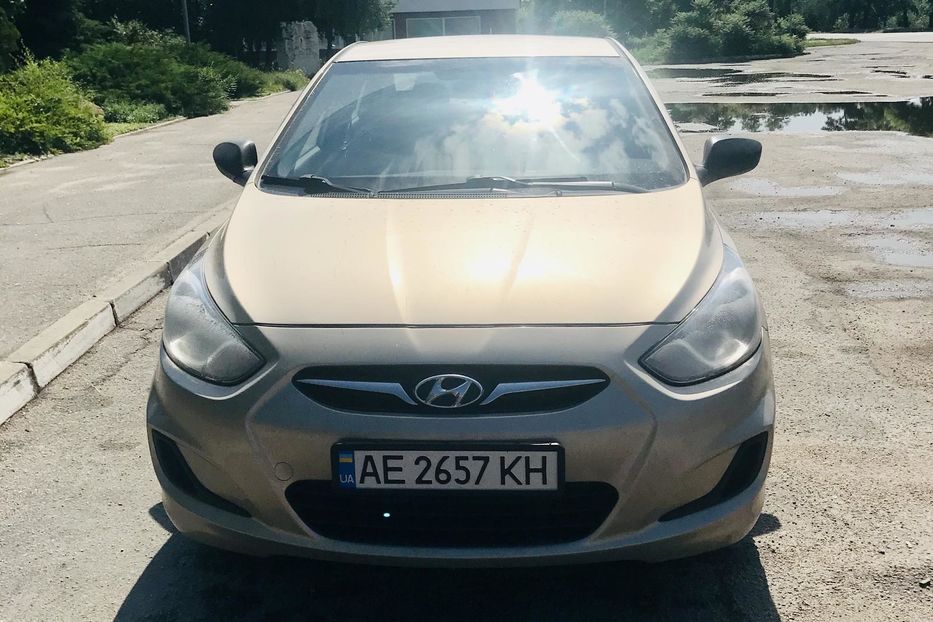 Продам Hyundai Accent  2013 года в г. Никополь, Днепропетровская область