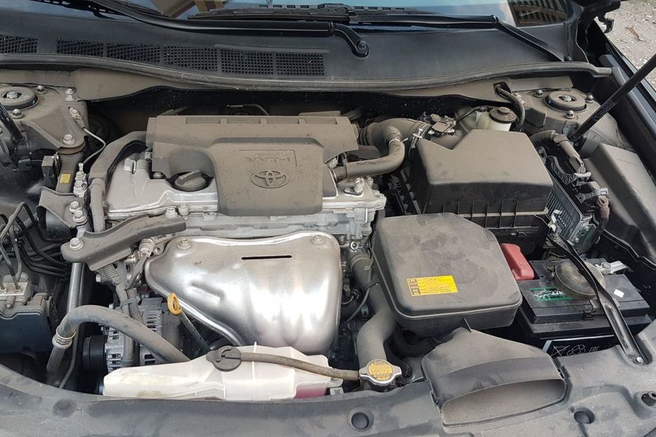 Продам Toyota Camry SE 2014 года в Киеве
