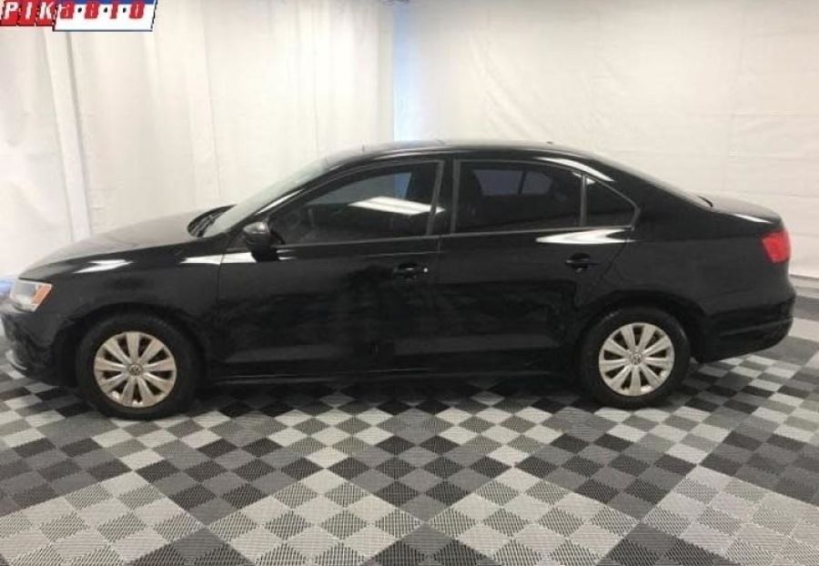 Продам Volkswagen Jetta 2.0i AT 2011 года в Львове