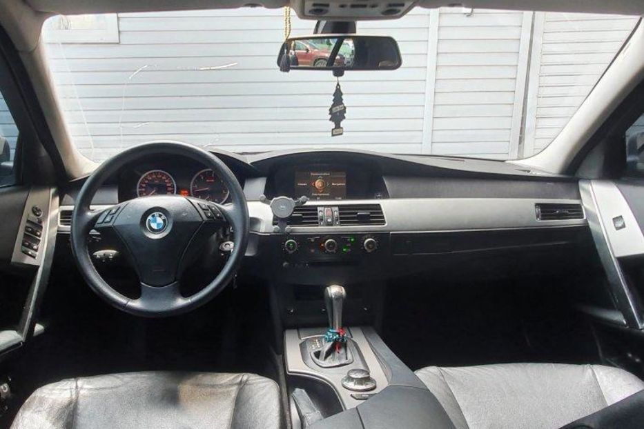 Продам BMW 530 2003 года в Черновцах