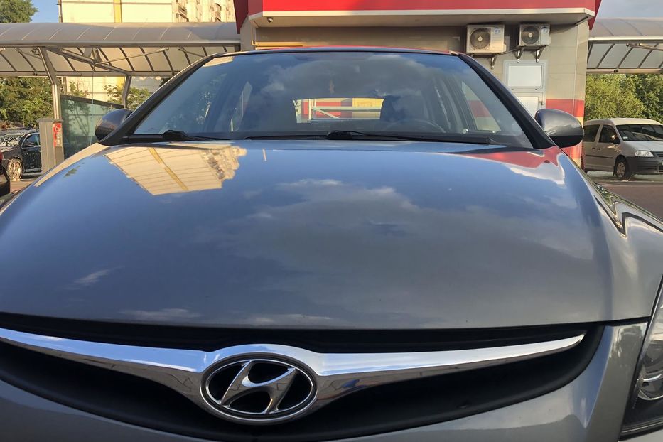 Продам Hyundai i30  2011 года в Киеве