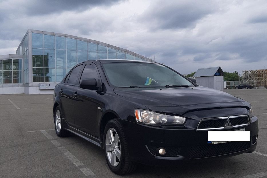 Продам Mitsubishi Lancer X 2008 года в Киеве