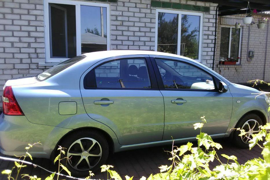 Продам Chevrolet Aveo LT 2009 года в г. Старое, Киевская область