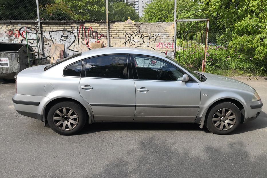 Продам Volkswagen Passat B5 1.8Т 2001 года в Киеве