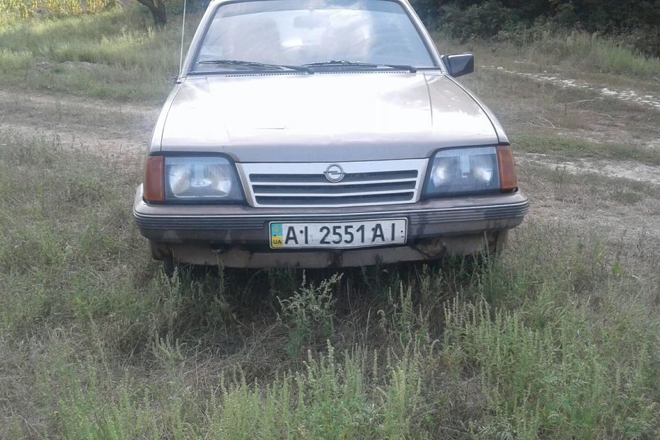 Продам Opel Ascona 1986 года в Киеве