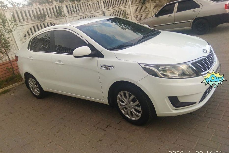 Продам Kia Rio 1.4 2013 года в Ивано-Франковске