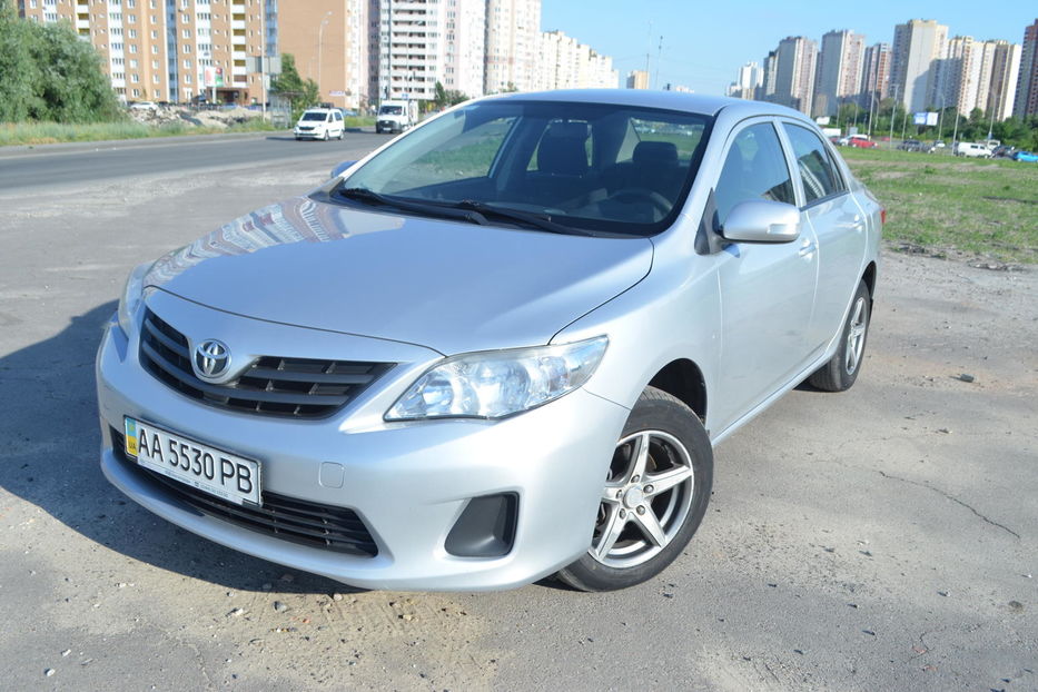 Продам Toyota Corolla 2012 года в Киеве