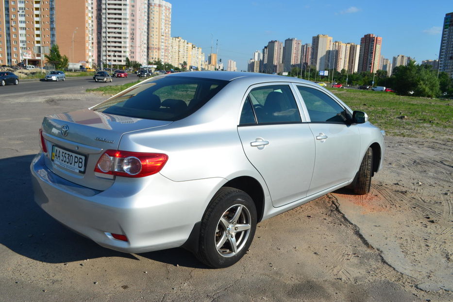 Продам Toyota Corolla 2012 года в Киеве