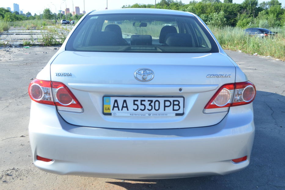 Продам Toyota Corolla 2012 года в Киеве