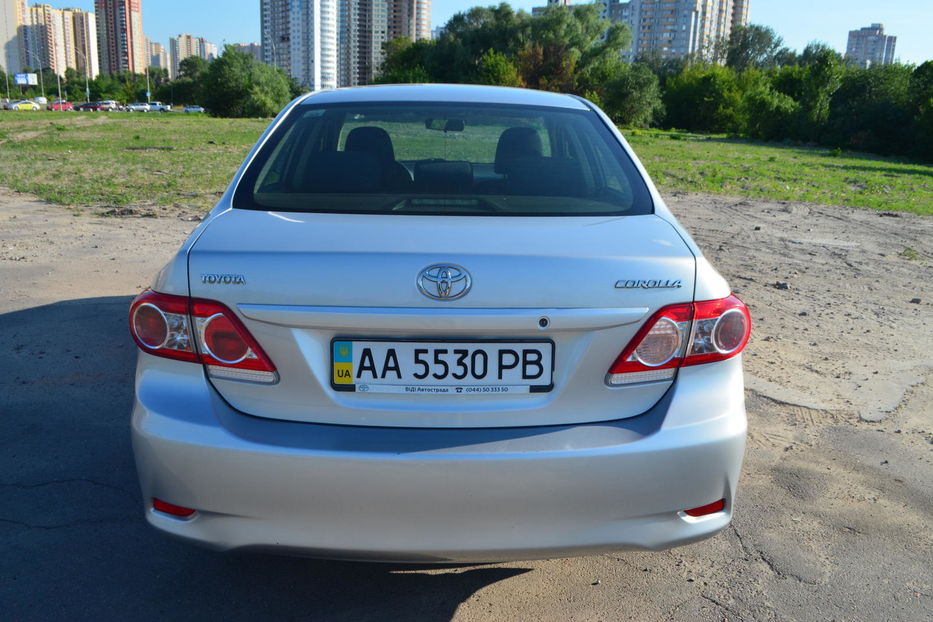 Продам Toyota Corolla 2012 года в Киеве