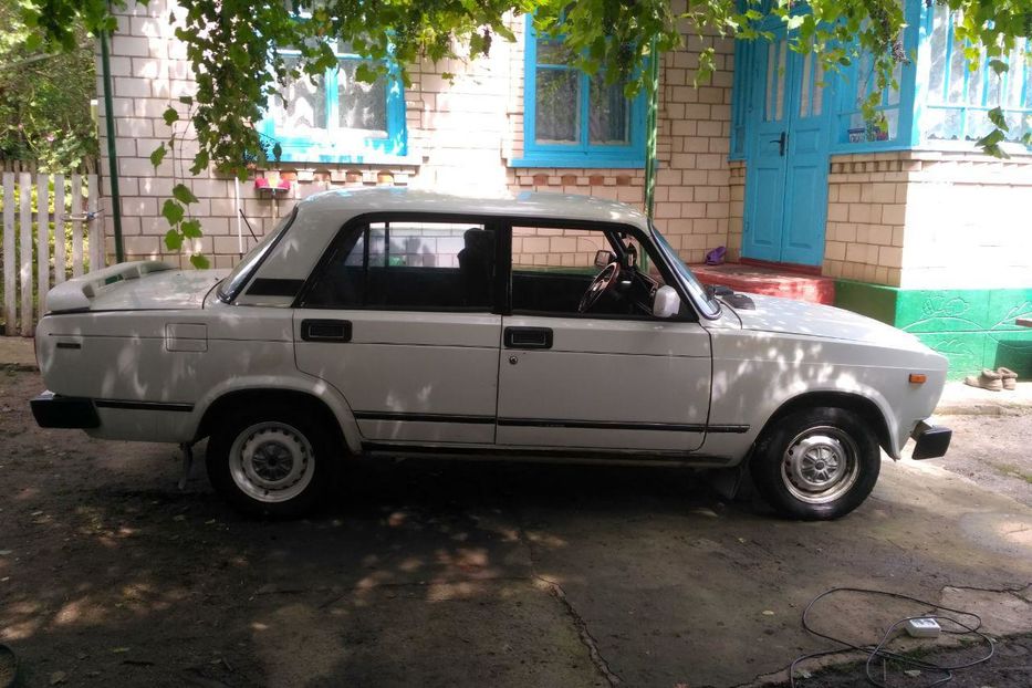 Продам ВАЗ 2107 1996 года в Одессе