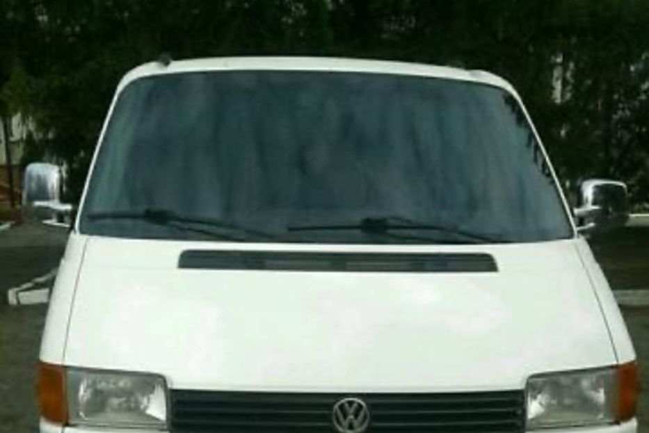 Продам Volkswagen T4 (Transporter) пасс. 2000 года в Черновцах