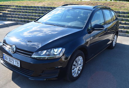 Продам Volkswagen Golf VII 2015 года в Киеве